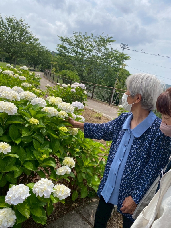 高塔山へ